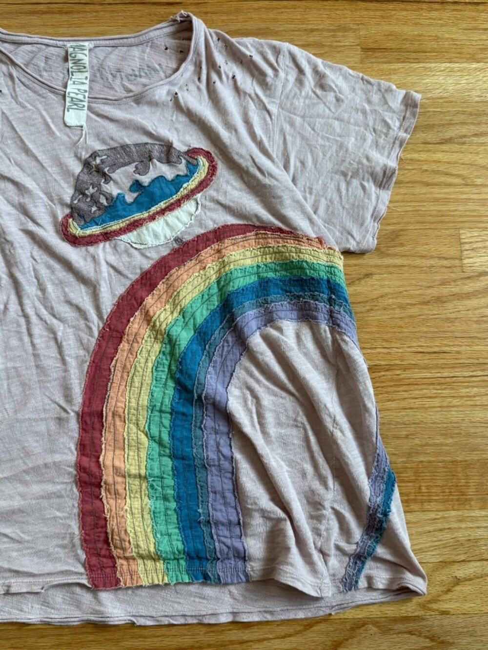 Magnolia Pearl Saturn Disco Applique T-Shirt Large - Picture 6 of 6